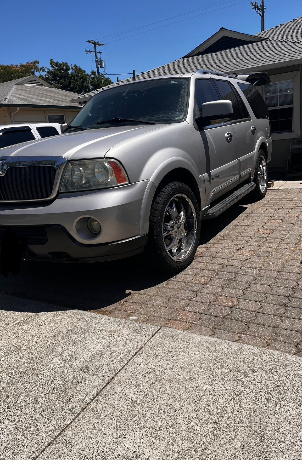 2003 Lincoln Navigator