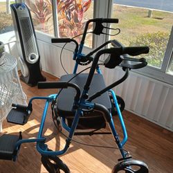 Push Seat, With Footrests
