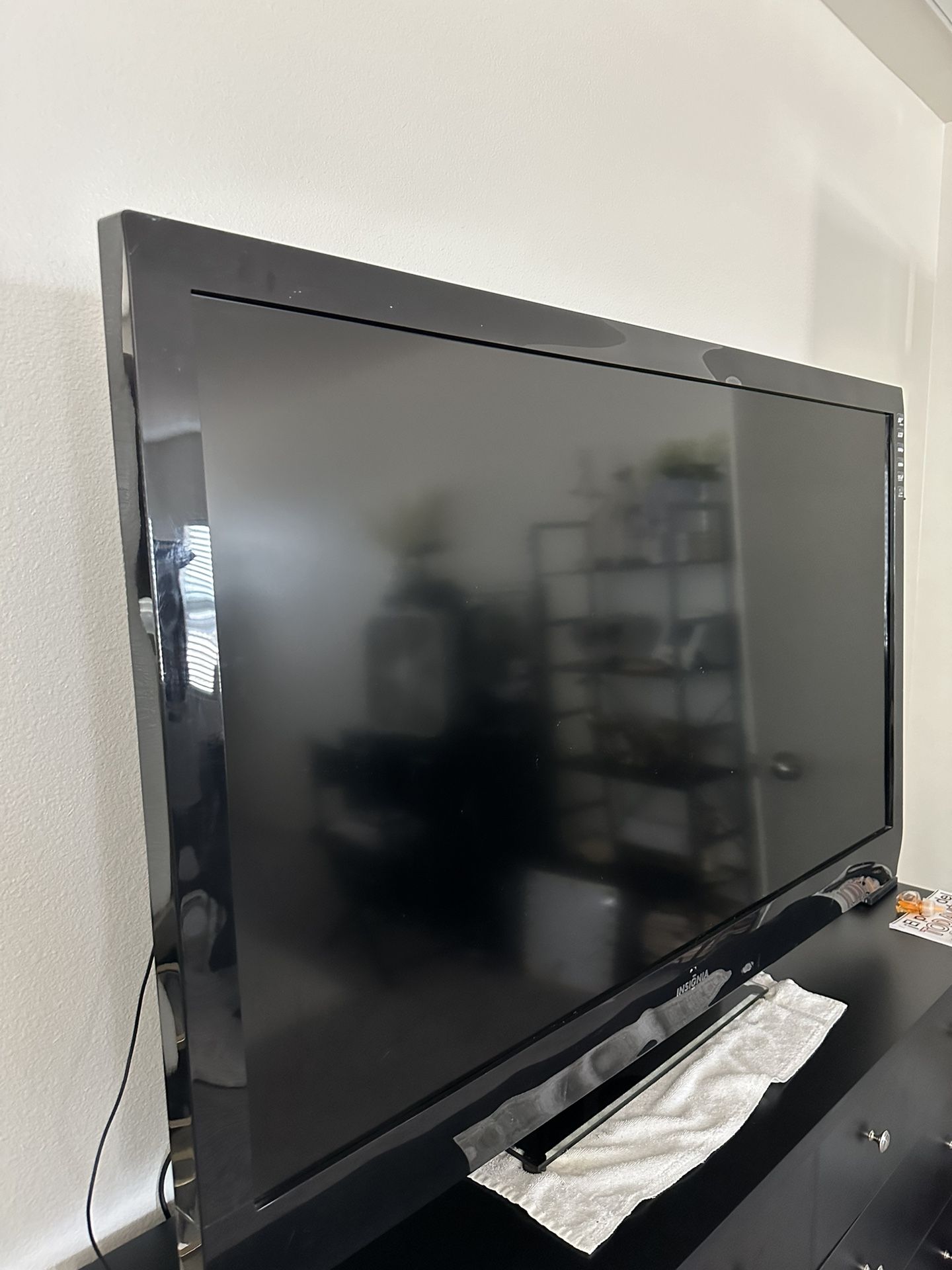 Insignia 55 Inch TV