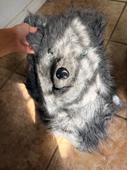 Wolf mask