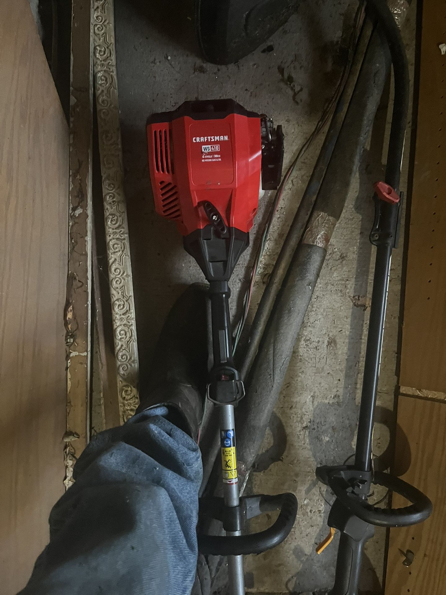 Craftsman Four Stroke Weedeater