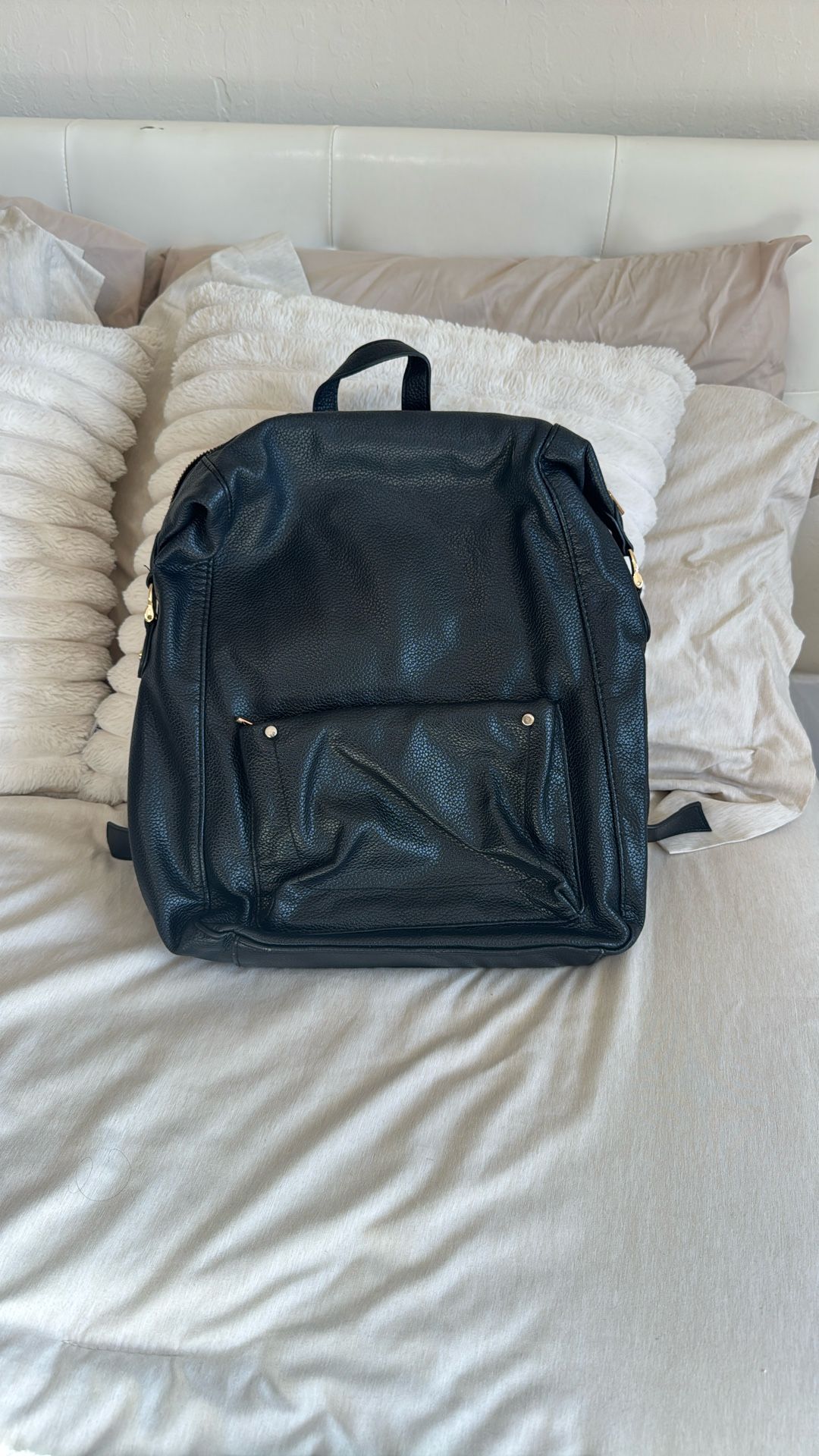 Black Trendy Fashion Backpack
