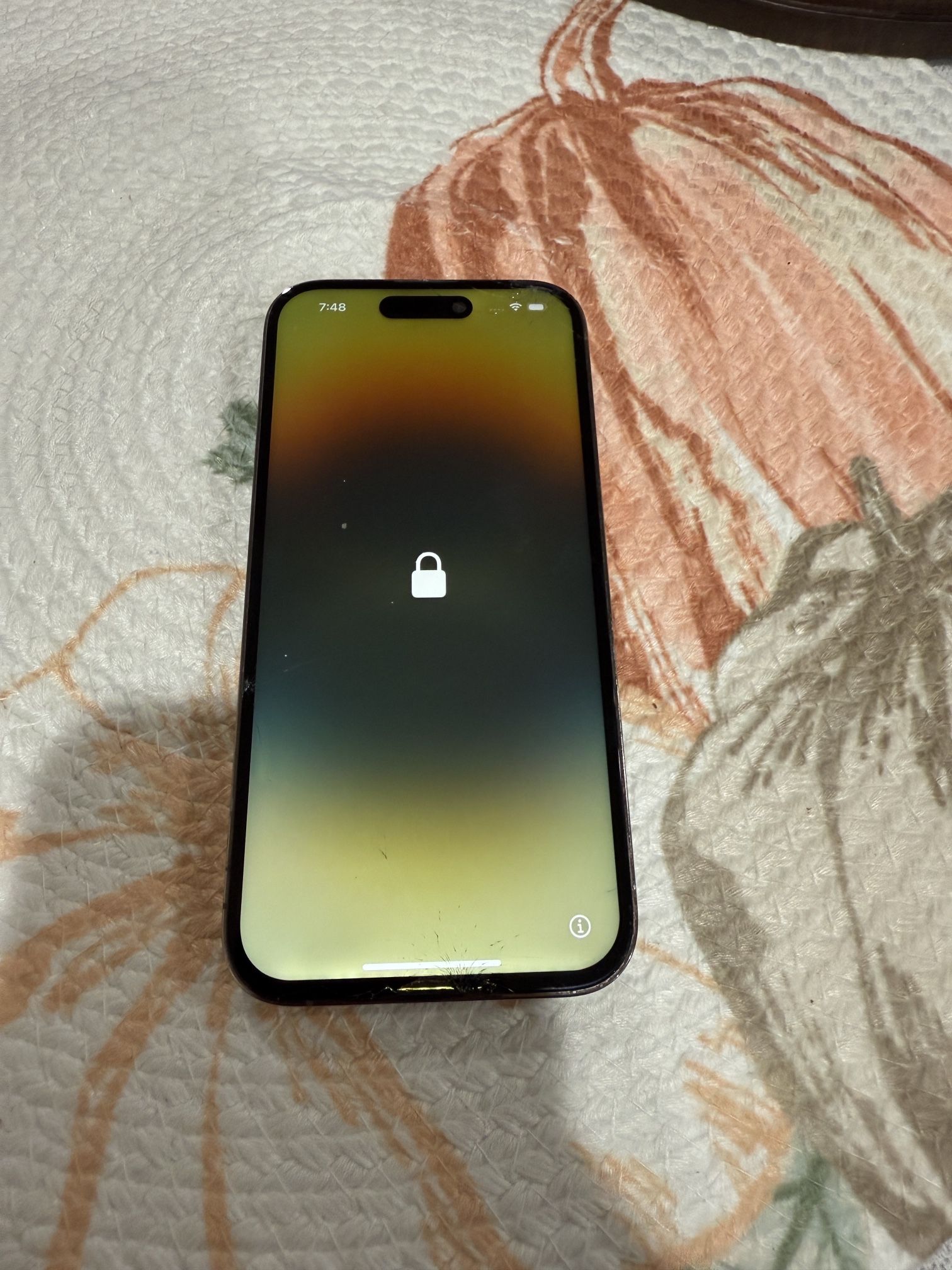 iPhone 14 Pro iCloud Lock For Parts Only In Good Condition The LCD is Crack However The Rest Of The Phone Is In Pristine Condition