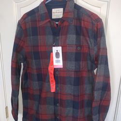 Men’s Weatherproof Button Down Flannel!!