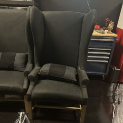 WING BACK CHAIR 