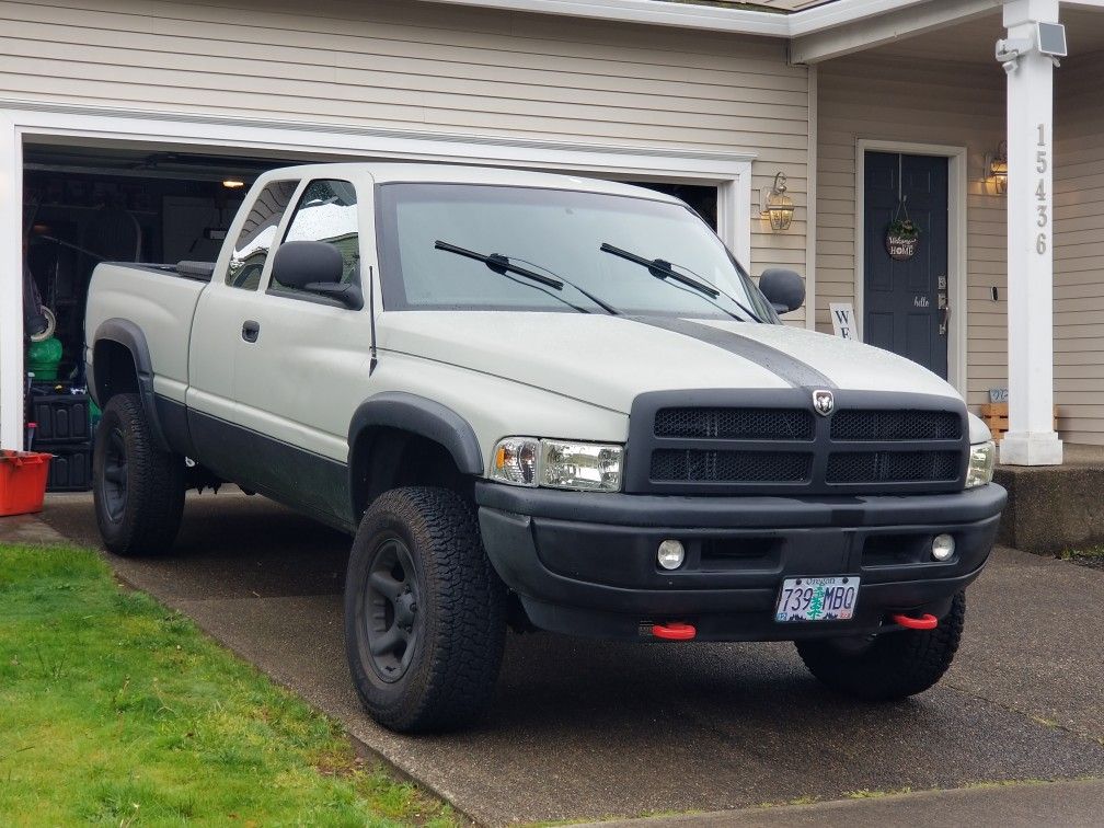 2001 Dodge Ram