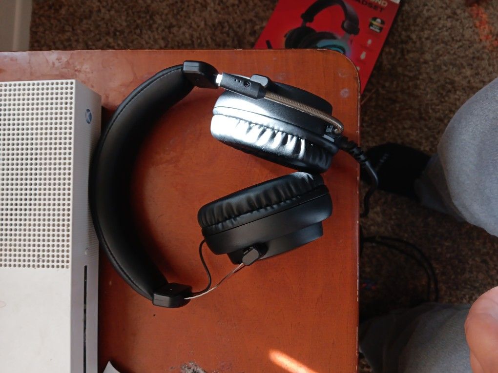 Surround Sound Gaming Headset
