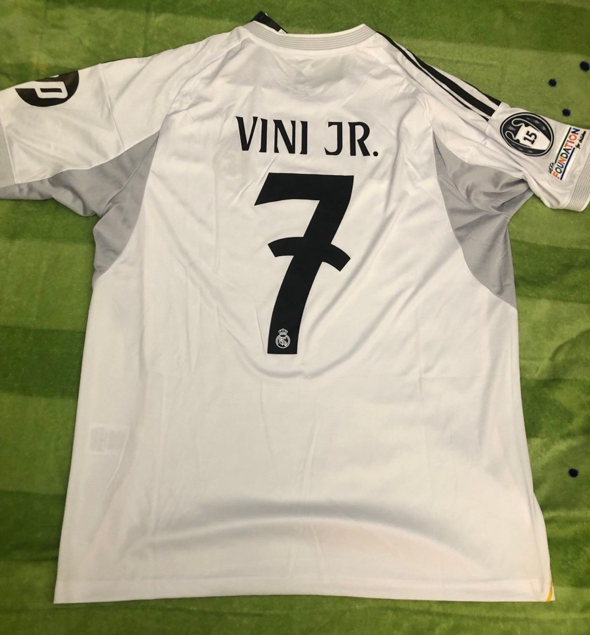 Vini He Real Madrid Jersey
