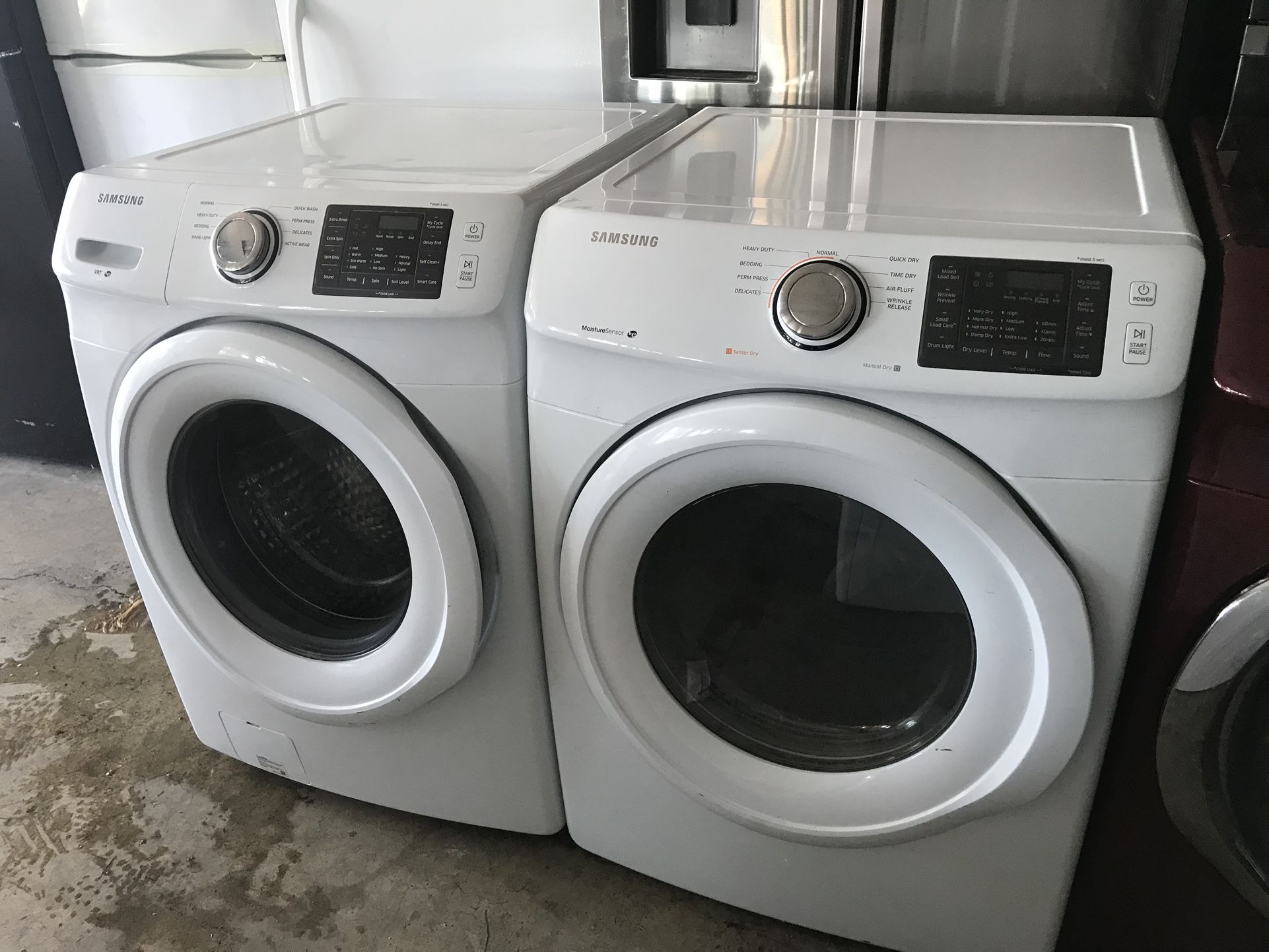 Samsung White 4.5 Cu Ft Washer And Gas Dryer