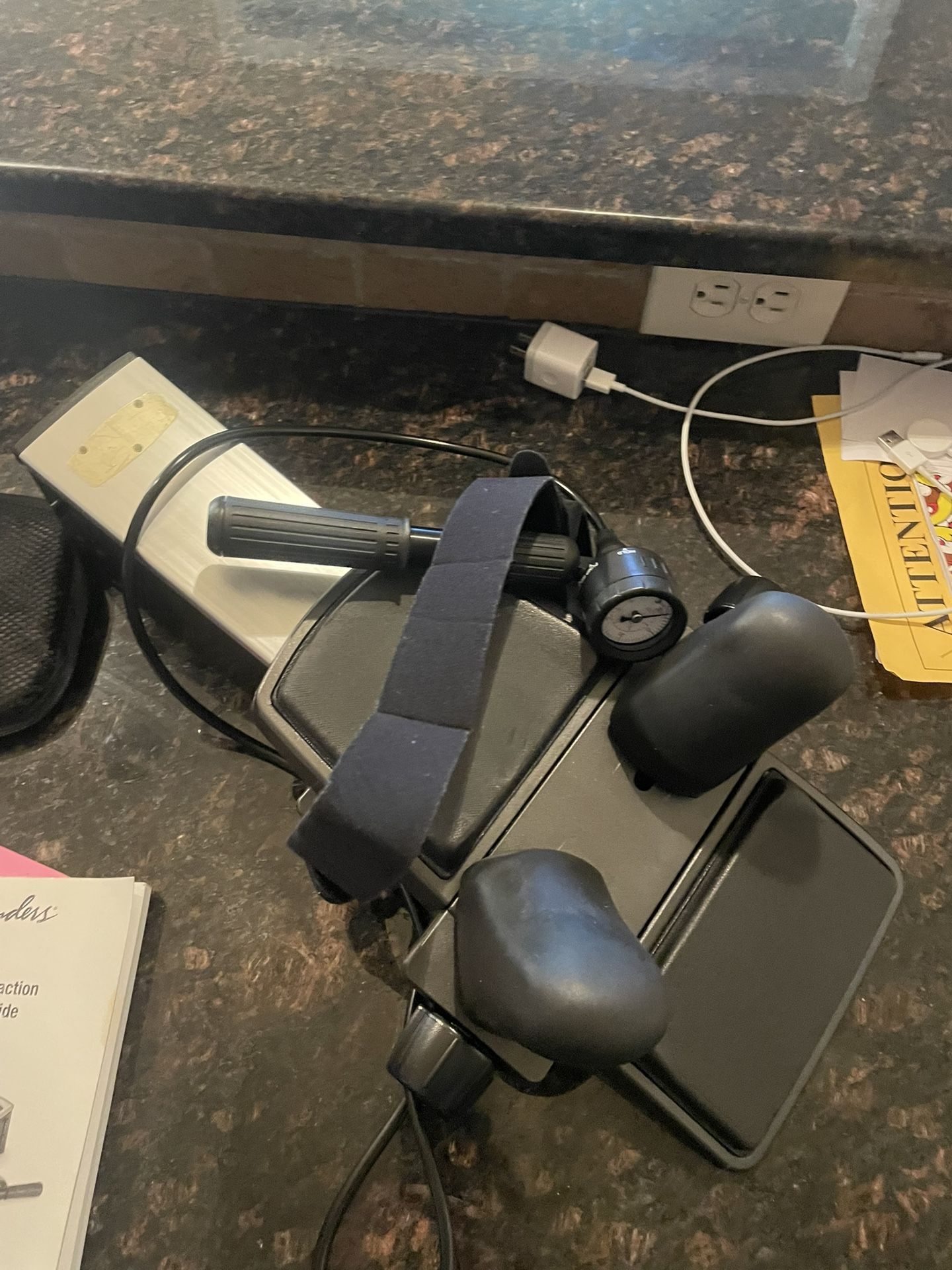 Saunders Cervical Traction Device