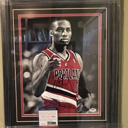 Damian Lillard Autograph Framed PSA/NDA
