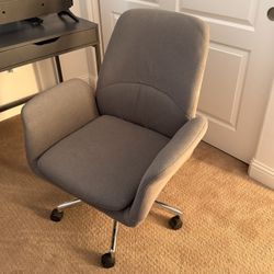 Desk chair