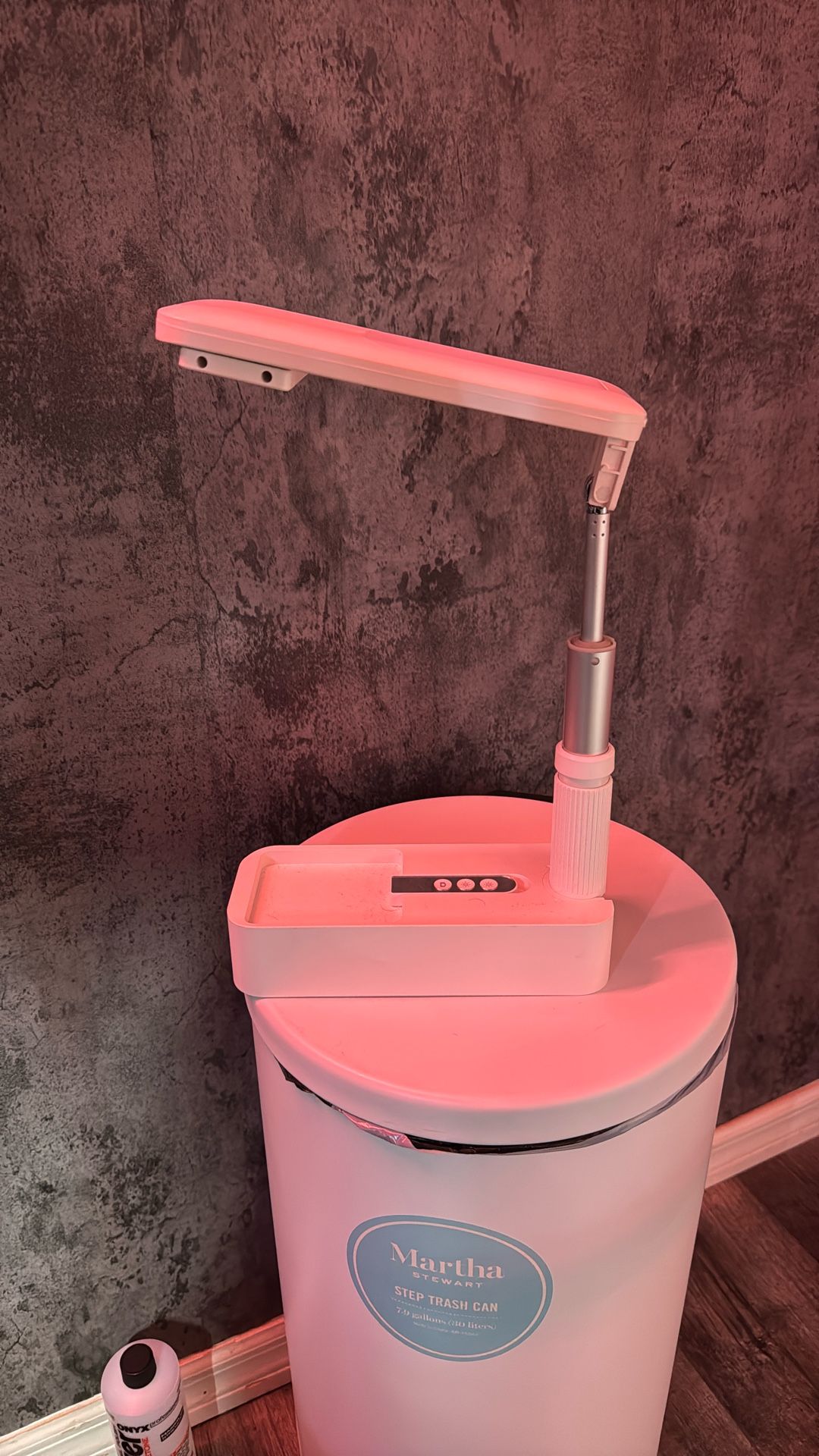 Selfie Stand With Light