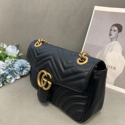 Women's Crossbody Gucci Marmont GG Purse bag