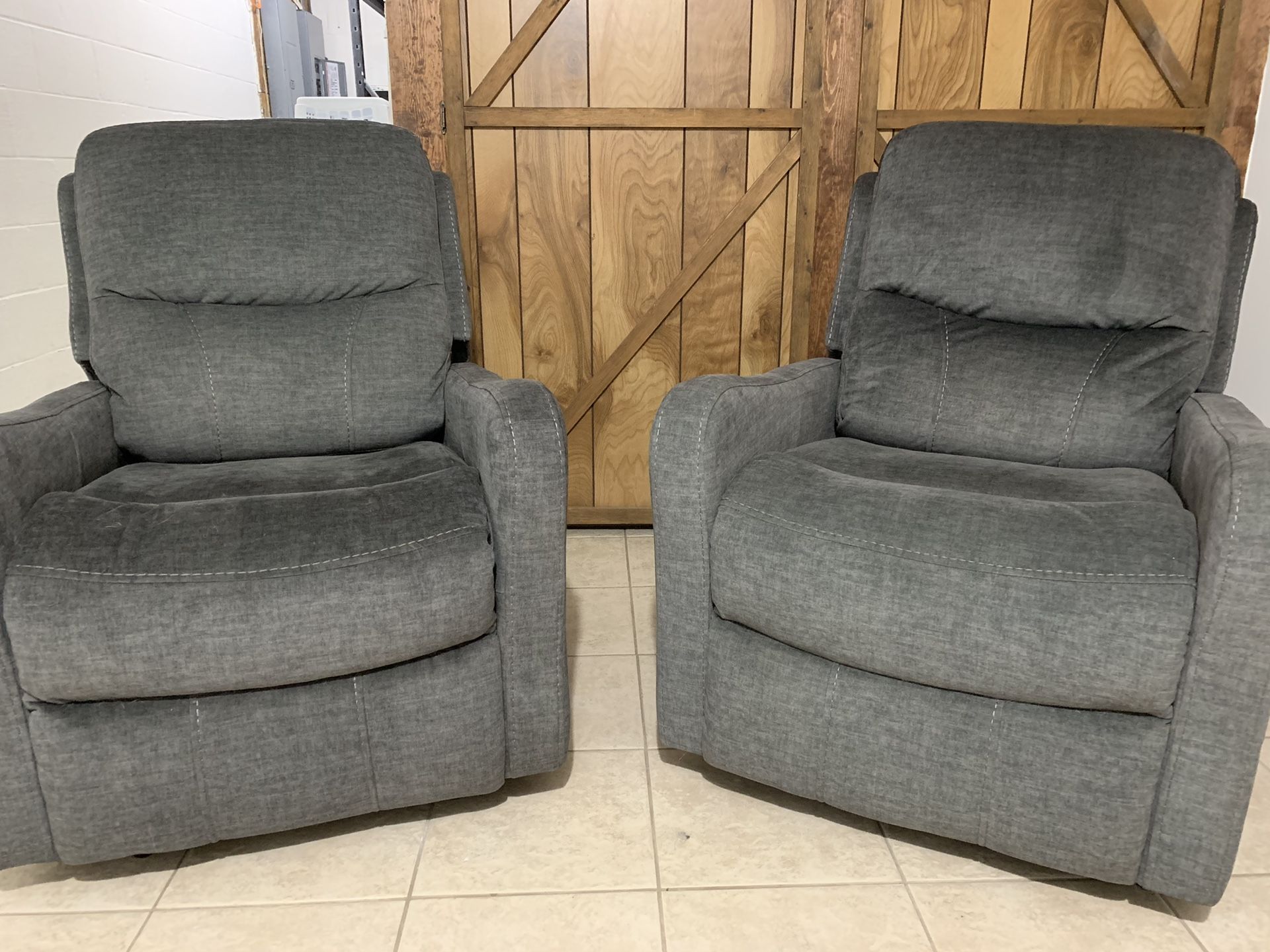 Two modern and chic electric recliners with usb charger