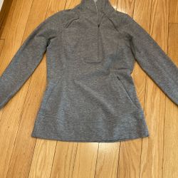 LULULEMON WOMENS s MEDIUM