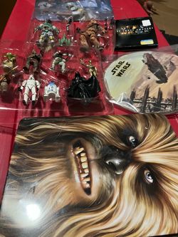 Star Wars figurines, movie, tin box