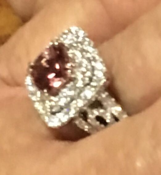 Diamond ring 18 k white gold- please read