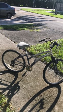 Huffy Bicycle fixer-upper or for parts