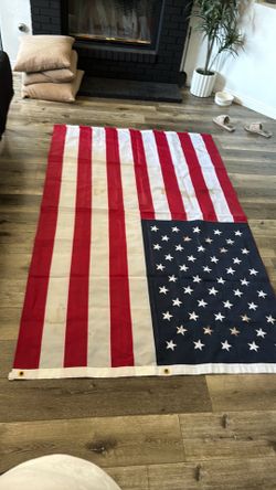 American flag length 95 1/2 width 59 inch.