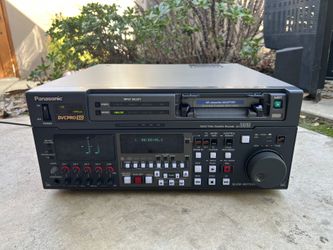 Panasonic DVCPRO50 AJ-D960P Professional Digital Video Casette Recorder In Box