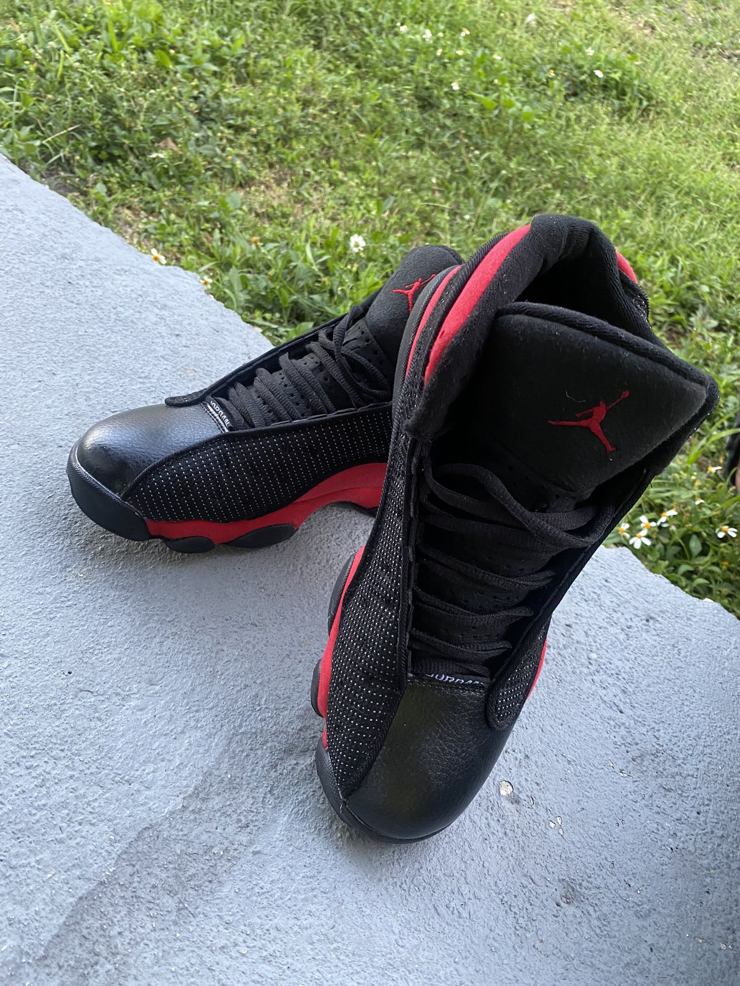 Jordan Retros 13 Red N Black 