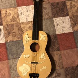 Vintage 1950’s Gene Autry EMENEE Toy Acoustic Guitar With Original Box. See Pics& Description $250.00 Firm