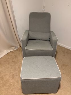 Davinci rocking chair with ottoman- gray