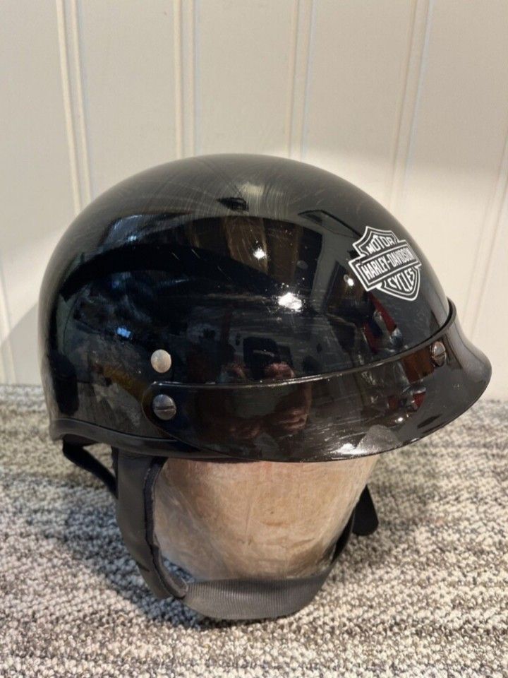Harley Davidson Classic Logo Black DOT Motorcycle Helmet Sm/Med