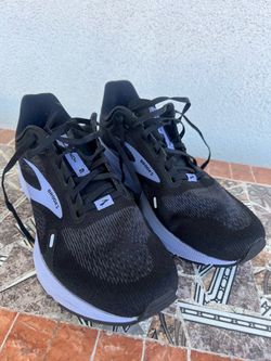 Brooks Launch 9 Running Sneakers sz 10.5 wide