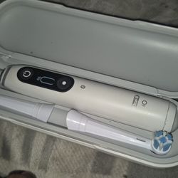 Oral B IO 9