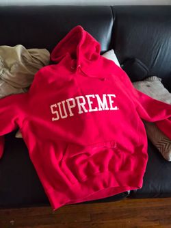 Supreme Varsity hoodie(medium)