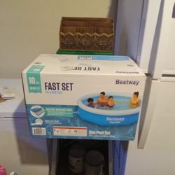 Pool, Bestway 10' New in Box