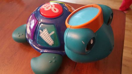 Turtle baby light toy