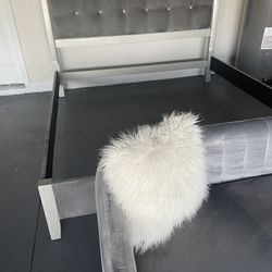 King Size Bed frame ONLY ‼️