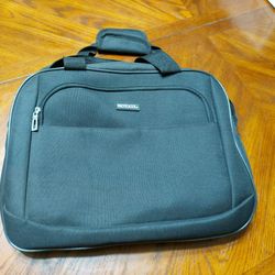 Small Overnight/carryon Bag