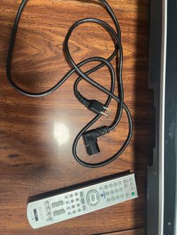 Sony Bravia LCD TV WEGA Model KLV-S32A10