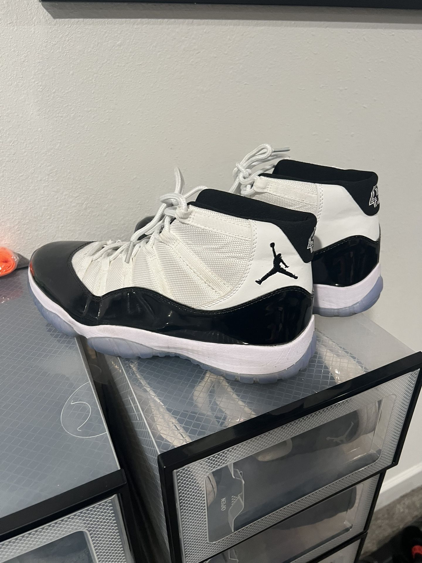 Size 13 - Jordan 11 Concords