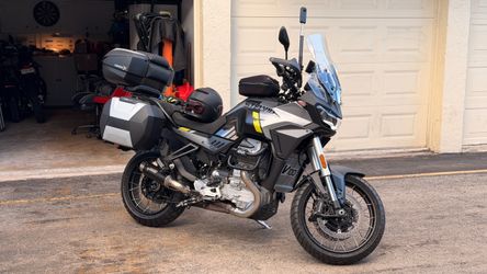 Moto Guzzi Stelvio 2024 | Like New & Loaded