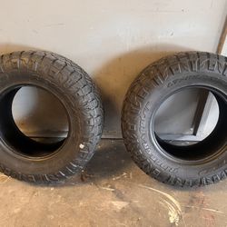 2 Nitto Ridge Grappler Tires