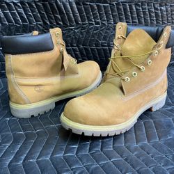 Timberland Men's 6 Inch Premium Waterproof Wheat Boots - US Men’s Size 13 M