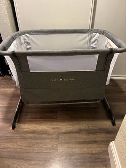 Bedside me Dreamer bassinet and bedside sleeper!