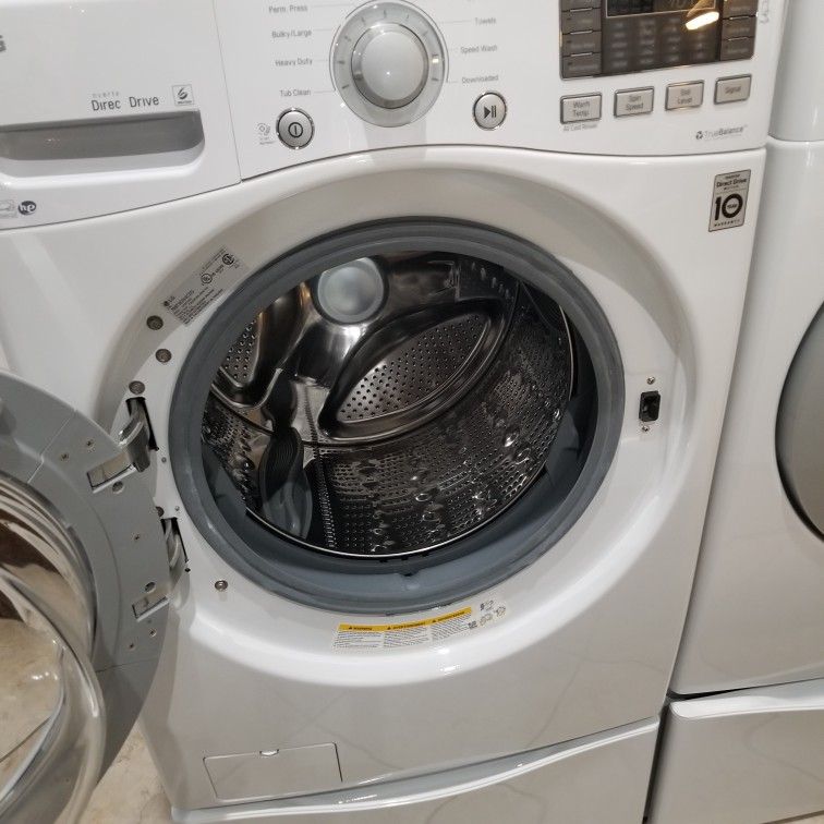 LG Large Capacity Stackable Washer And Gas Dryer On Pedestals for Sale