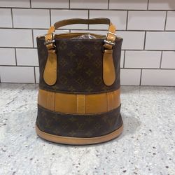 Authentic Louis Vuitton Marais Tote 