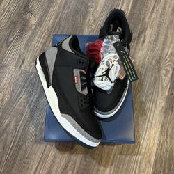 Air Jordan 3 Retro Levi’s Black Denim IR0914-400 Size 11