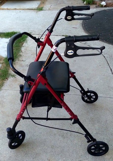Drive Wheel Rollator Walker With Seat, Removable Back Support
