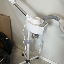 Facial Steamer With Light