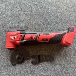 Milwaukee Multitool TOOL ONLY