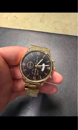 Gold watch - black dial