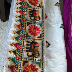 Embroidered Elephant Floral Outfit White Purple